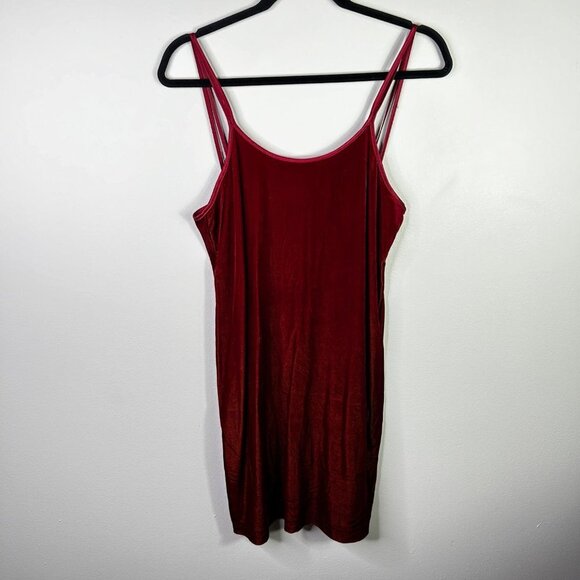 Womens red crushed velvet chisme size medium - Picture 2 of 6